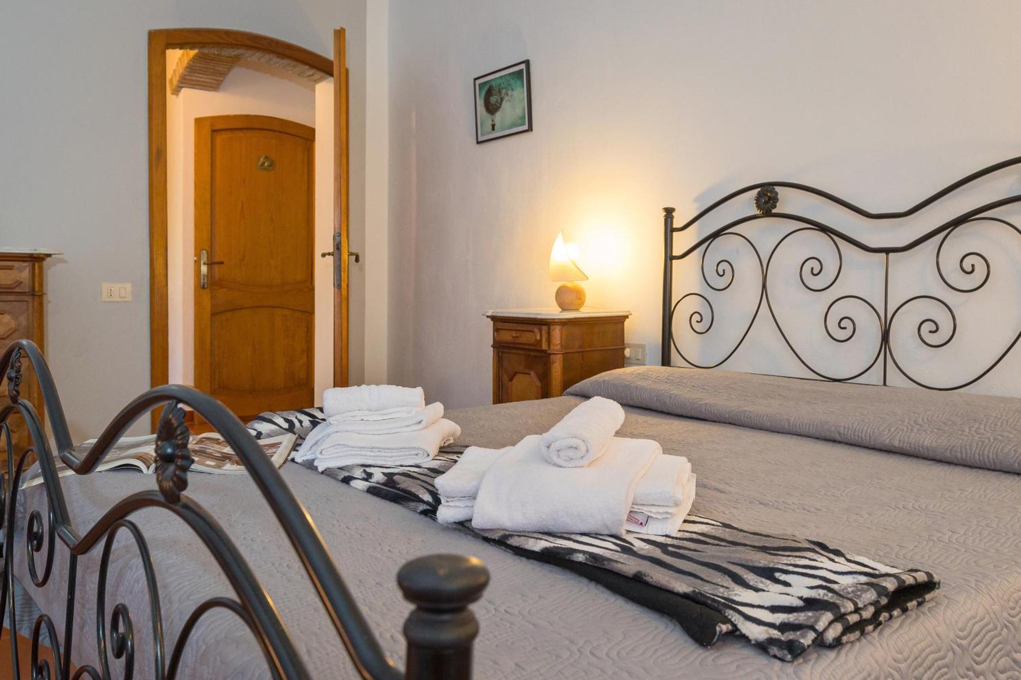 I Cavalleggeri Villa Castagneto Carducci Esterno foto